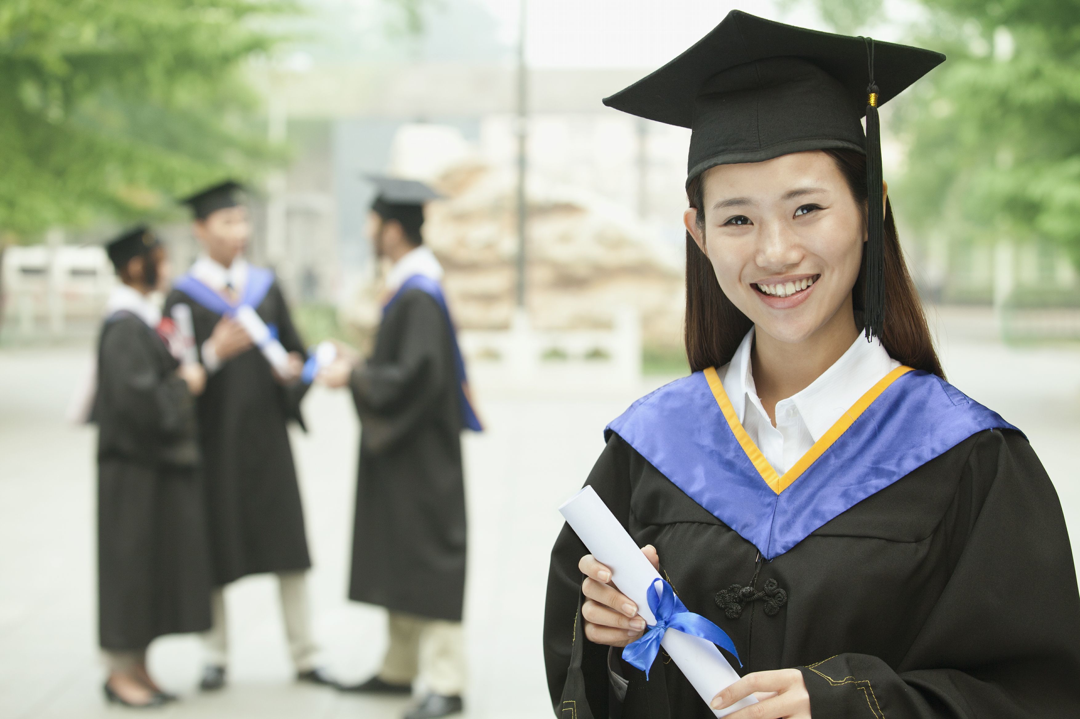 西安交通大学3567名研究生毕业